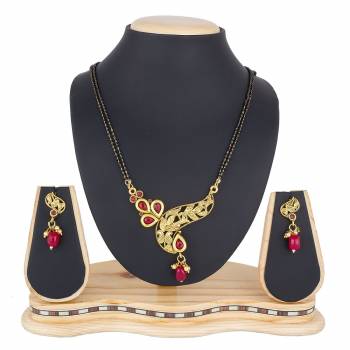 Give A Rich Elegant Look To Your Simple Or Heavy Ethnic Attire, Pairing It With This Beautiful Mangalsutra Set With Pretty Matching Earrings. It Is Light In Weight And Easy To Carry All Day Long. 