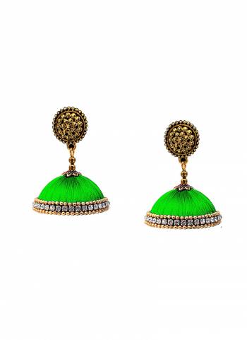 Grab This Beautiful Earrings Set In Jhumki Style Which Can Be Paired With Any Contrasting Or Same Colored Traditional Attire. Mixture Of Metal And Resham Thread Are Used To Make This Beautiful Earrings Beautified With Stone Work.