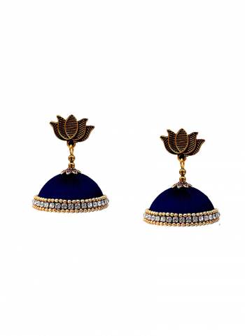 Grab This Beautiful Earrings Set In Jhumki Style Which Can Be Paired With Any Contrasting Or Same Colored Traditional Attire. Mixture Of Metal And Resham Thread Are Used To Make This Beautiful Earrings Beautified With Stone Work.