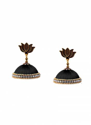 Grab This Beautiful Earrings Set In Jhumki Style Which Can Be Paired With Any Contrasting Or Same Colored Traditional Attire. Mixture Of Metal And Resham Thread Are Used To Make This Beautiful Earrings Beautified With Stone Work.