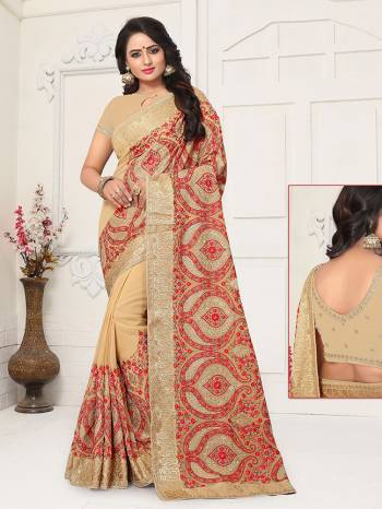 You Will Definitely Earn Lots Of Compliments Wearing This Beautiful Georgette Based Saree Paired With Georgette Fabricated Blouse. This Saree Has Heavy Thread Embroidery Giving It A More Attractive Look. 