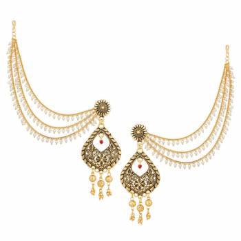 Give A Heavy All Over Look To Your Attire By Pairing It Up With This Heavy Designer Earrings Set. This Pretty Set Of Earrings Are Easy To Wear And Light Weight. Also It Can Be Paired With Any Colored Traditional Attire. Buy Now.