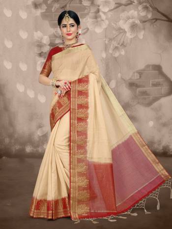 Flaunt Your Rich And Elegant Taste In Royal Looking Silk Based Saree. This Saree And Blouse Are Fabricated On Rich Linen Silk Fabric Which Will Defintely Earn You Lots Of Compliments From Onlookers. Buy Now.