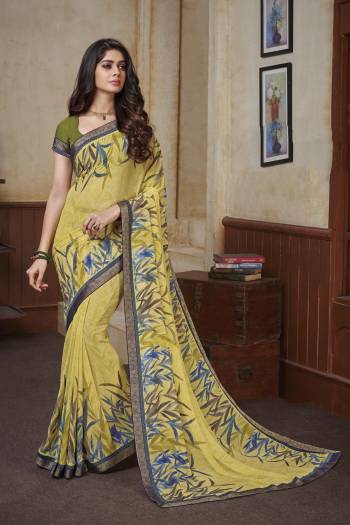 Here Is A Very Pretty Georgette Based Saree Beautified With Prints All Over. This Saree Is Light In Weight And Easy To Carry All Day Long. Buy Now.