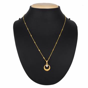 Give A Pretty elegant Look To Your Neckline With This Simple And Delicate Pandant Set In Golden Color Which Can Be Paired With Any Color Or Any Type Of Attire. Buy Now.