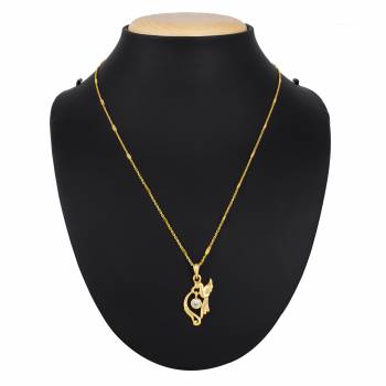 Give A Pretty elegant Look To Your Neckline With This Simple And Delicate Pandant Set In Golden Color Which Can Be Paired With Any Color Or Any Type Of Attire. Buy Now.