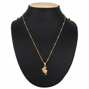 Give A Pretty elegant Look To Your Neckline With This Simple And Delicate Pandant Set In Golden Color Which Can Be Paired With Any Color Or Any Type Of Attire. Buy Now.