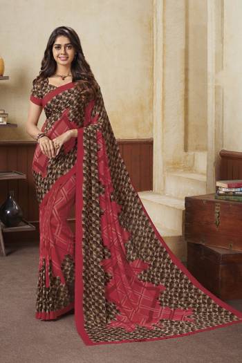 Comfort Comes First When Its About Casuals, Grab This Pretty Light Weight Saree Fabricated On Crepe Which Is Soft Towards Skin, Beautified With Prints. Buy Now.