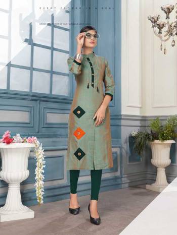 Grab This Pretty Kurti For Your Casual Wear In Light Green Fabricated On Khadi Cotton. This Readymade Kurti Is Available In All Regular Sizes. Buy Now.