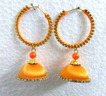 Grab This Beautiful Earrings Set In Jhumki Style Which Can Be Paired With Any Contrasting Or Same Colored Traditional Attire. Mixture Of Metal And Resham Thread Are Used To Make This Beautiful Earrings Beautified With Stone Work.