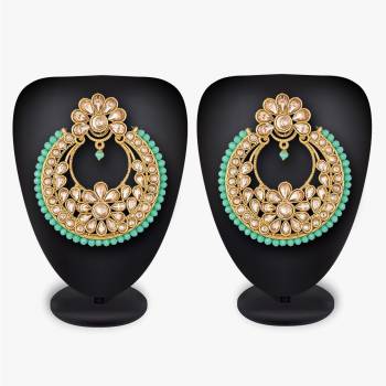 For An Attractive Look, Pair up This Beautiful Pair Of Earrings In Golden Color Which Can Be Paired With Any Colored Ethnic Attire. It Is Light In Weight And Easy To Carry All Day Long.