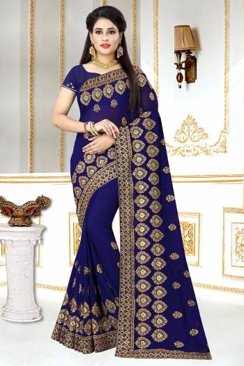 Grab This Beautiful Heavy Designer Saree In Royal Blue Color. This Saree And Blouse Are Fabricated On Georgette Beautified Heavy Jari Embroidery And Stone Work. Buy Now.