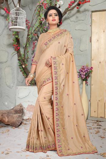 Grab This Designer Saree With A Clean And Elegant Embroidery. This Saree And Blouse Are Silk Beautified With Contrasting Thread And Jari Work. This Saree Is Light In Weight And Easy To Carry All Day Long. 