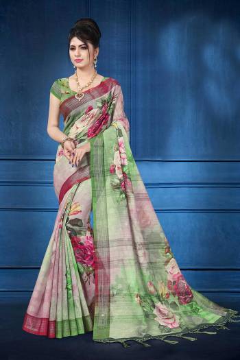 Grab This Pretty Printed Saree For Your Semi-Casuals. This Saree And Blouse Are Fabricated On Linen Beautified With Digital Prints All Over It, This Saree Is Light In Weight And Easy To Carry All Day Long. 