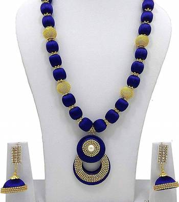 Give An Enhanced Look To Your Ethnic Attire Pairing It Up With This Attractive Necklace Set Made With Resham Threads And Beautified With Stone Work. Also It Comes With A Pretty Pair Of Earrings. This Set Can Be Paired With Same Or Contrasting Colored Attire. Buy This Now. 