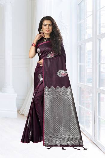 For A Rich And Elegant Look, Grab This Silk Based Saree Which Is?Suitable For All. This Saree Is Fabricated On Art Silk Paired With Jacquard Silk Fabricated Blouse. It Is Beautified With Weave All Over. Buy Now