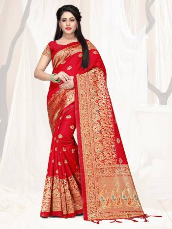 For A Rich And Elegant Look, Grab This Silk Based Saree Which Is?Suitable For All. This Saree Is Fabricated On Banarasi Art Silk Paired With Banarasi Art Silk Fabricated Blouse. It Is Beautified With Weave All Over. Buy Now