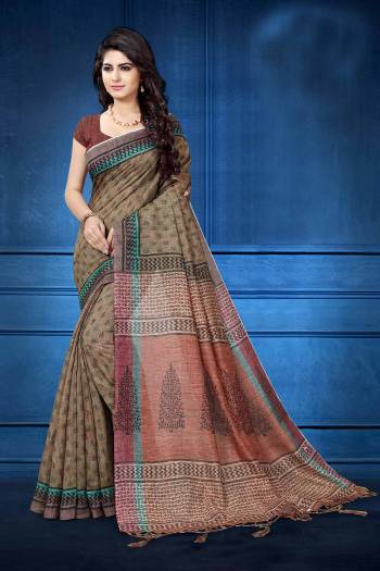 Grab This Pretty Printed Saree For Your Semi-Casuals. This Saree And Blouse Are Fabricated On Art Silk Beautified With Digital Prints All Over It, This Saree Is Light In Weight And Easy To Carry All Day Long.