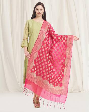 Pair Up This Beautiful Dupatta With Your Simple Or Heavy Suit. This Pretty Dupatta Is Fabricated On Banarasi Art Silk Beautified with Weave All Over. It Is Light In Weight And Easy To Carry all Day Long. 