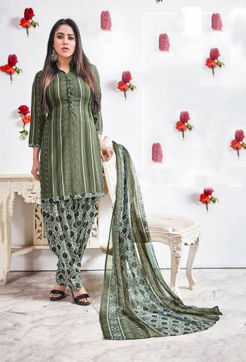 If Those Readymade Suit Does Not Lend You Thr Desired Comfort Than Grab This Pretty Dress Material And Get This Stitched As Per Your Desired Fit And Comfort. This Dress Material Is Fabricated On Crepe Paired With Chiffon Dupatta. Buy This Now.