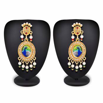 New And Unique Printed Patterned Designer Earrings Set Is Here To Pair Up?With Your Heavy ethnic Attire. You Can Pair This With Either Same Or Any contrasting Colored Attire. Buy Now.