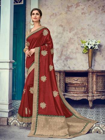 Look gorgeous in this beautiful printed maroon color two tone silk fabrics saree. Ideal for party, festive & social gatherings. this gorgeous saree featuring a beautiful mix of designs. Its attractive color and heavy designer embroidered and silk saree, beautiful floral design all over work over the attire & contrast hemline adds to the look. Comes along with a contrast unstitched blouse.