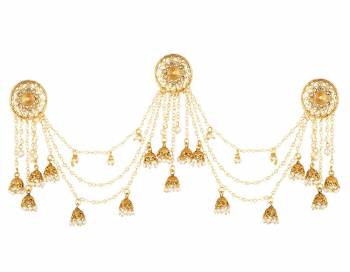 Grab This Stylish Heavy Earring. This Pretty Earring Is Beautified With Stones And Pearls Chains. Pair This Up With Any Of Your Attire.