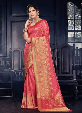 Get ready For The Upcoming Festive Season With This Designer Silk Based Saree Paired With Art Silk Fabricated Blouse. This Saree And Blouse Are Beautified With Heavy Weave All Over. Buy Now.