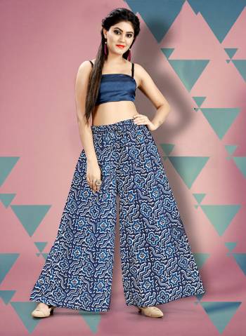 Here Is A Beautiful Plazzo For Summers. This Plazzo Is Fabricated On Cotton Beautified With Prints And Can Be Paired With Top, Crop Top Or Kurti. Also It Is Comfortable To Carry All Day Long. 