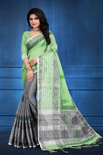 Add This Pretty Saree For your Semi-Casual Wear With Floral Prints All Over. This Saree And Blouse Are Fabricated On Linen Which Ensures Superb Comfort All Day Long