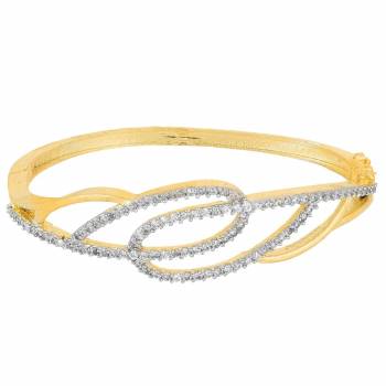 Give An Elegant Look To Your Wrist Wearing This Designer Bracelet In Golden Color Beautified With Attractive Diamond Work. This Bracelet Can Be Paired With Any Colored And Type Of Attire, Buy Now.