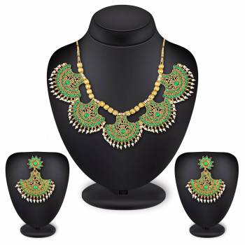 Grab This Heavy Necklace Set For The Upcoming Wedding Season. Pair This Up With Your Heavy Ethnic Attire And also It Can Be Paired With Any Colored Attire. Buy Now.