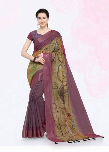 Feel Cool And Comfortable This Summer Wearing This Lovely Printed Saree. This Saree And Blouse are Fabricated On Linen Beautified With Prints. This Saree Is Light In Weight And Easy To Carry All Day Long. 