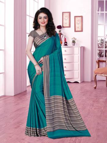 No More Worry For What To Wear At Your Place, Grab This Crepe Silk Fabricated Saree And Blouse Beautified With Prints All Over. This Saree Can Be Used As Uniform At Different Places Like Airports, Hospitals And Hotels