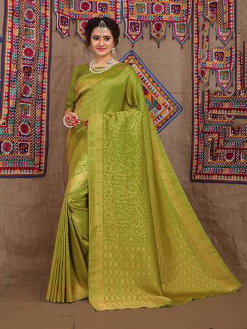 For A Rich And Elegant Look, Grab This Designer Silk Based Saree In Light Green Color. This Saree Is Fabricated On Jacquard Silk Paired With Art Silk Fabricated Blouse Beautified With Heavy Weave All Over It.