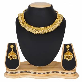 Grab This Heavy Necklace Set For The Upcoming Wedding Season. Pair This Up With Your Heavy Ethnic Attire And also It Can Be Paired With Any Colored Attire. Buy Now