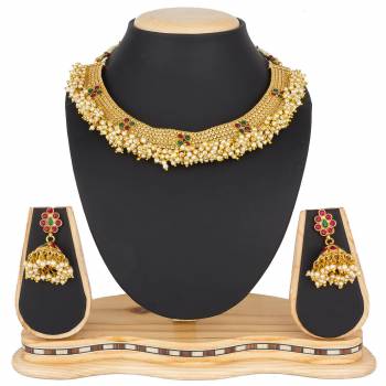 Grab This Heavy Necklace Set For The Upcoming Wedding Season. Pair This Up With Your Heavy Ethnic Attire And also It Can Be Paired With Any Colored Attire. Buy Now