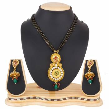 Grab This Heavy Multiple Chained Magalsutra With A Heavy Designer Pendant. This Mangalsutra Can Be Paired With Any Colored Traditional Attire. Buy Now.