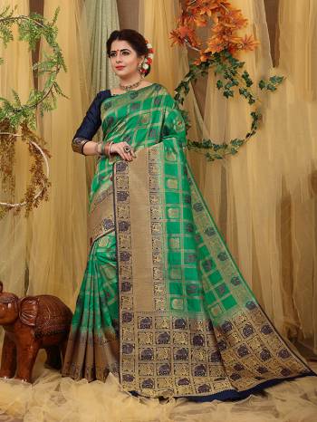 Grab This Beautiful Designer Silk Based Saree Which Gives A Rich?Look To Your Personality. This Saree Is Fabricated On Jacquard Silk Paired With Art Silk Fabricated Blouse, Beautified With Weave