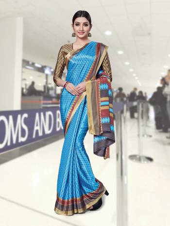 No More Worry For What To Wear At Your Place, Grab This Art Silk Fabricated Saree And Blouse Beautified With Prints All Over. This Saree Can Be Used As Uniform At Different Places Like Airports, Hospitals And Hotels