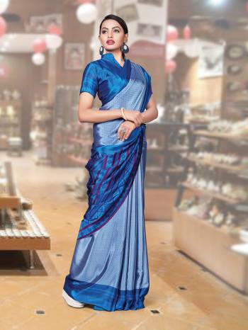 No More Worry For What To Wear At Your Place, Grab This Art Silk Fabricated Saree And Blouse Beautified With Prints All Over. This Saree Can Be Used As Uniform At Different Places Like Airports, Hospitals And Hotels