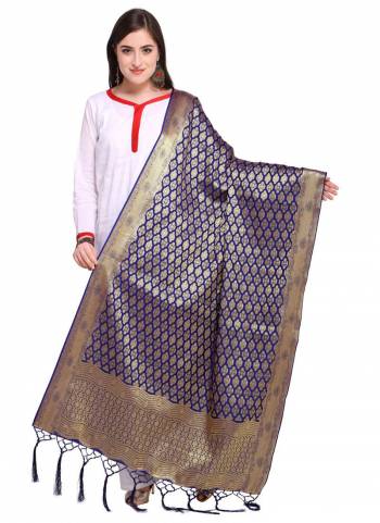 For A Proper Traditional Look, Pair Up Your Simple Attire With This Trendy Banarasi Art Silk Fabricated Dupatta. It Is Beautified With Weave All Over. Also It Is Light In Weight And Easy To Carry All Day Long 