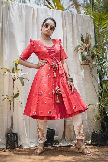 Follow This Amazing Trend Of Designer Readymade Pair Of Kurti And Pants. Its Both Top And Bottom Are Fabricated On Khadi Beautified With Prints And Thread Embroidery. It Is Light In Weight And Easy To Carry All Day Long. Buy Now.