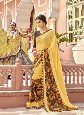 For A Royal Look, Grab This  Printed Saree In Georgette Fabricated Paired With Georgette Blouse.  Grab This Pretty Light Weight Saree. Buy Now.