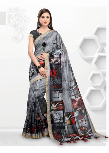 Add This Pretty Printed Designer Saree To Your Wardrobe Fabricated On Linen. Its Rich Linen Fabric And Prints Will Earn You Lots Of Compliments From Onlookers. 