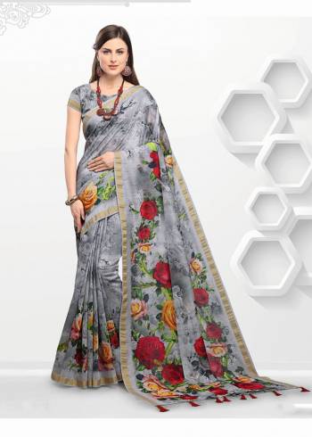 Add This Pretty Printed Designer Saree To Your Wardrobe Fabricated On Linen. Its Rich Linen Fabric And Prints Will Earn You Lots Of Compliments From Onlookers. 