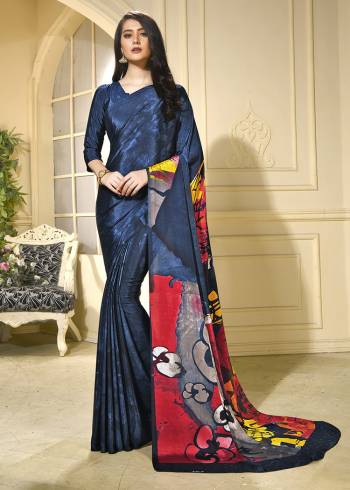 For Your Semi-Casuals, Grab This Pretty Printed Saree With Abstract Prints All Over. This Saree And Blouse Are Fabricated On Crepe Beautified With Prints All Over. Buy Now.