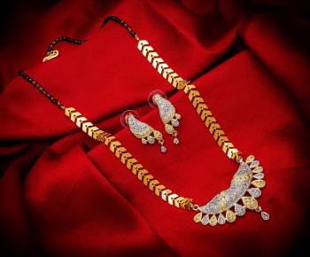 Grab This Very Pretty Mangalsutra Set With A Whole New Design And?Pattern. This Pretty Set Can Be Paired With Any Colored Ethnic Attire. It Is Light Weight And Easy To Carry All Day Long.