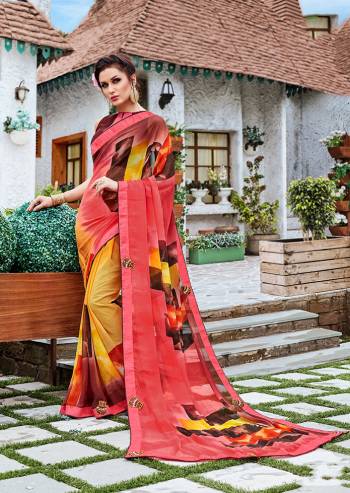 For Your Casual Or Semi-Casual Wear, Grab This Printed Light Weight Saree. This Saree And Blouse Are Fabricated On Georgette Which Ensures Superb Comfort All Day Long. 