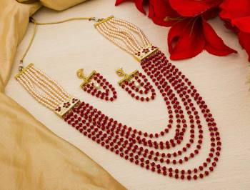 Grab This Very Pretty And Elegant Looking Necklace Set In Vintage Pattern. You Can Pair This Up With Suit, Saree Or Lehenga Any Thing. Also It Is Light In Weight And Easy To Carry Throughout The Gala. Buy Now.